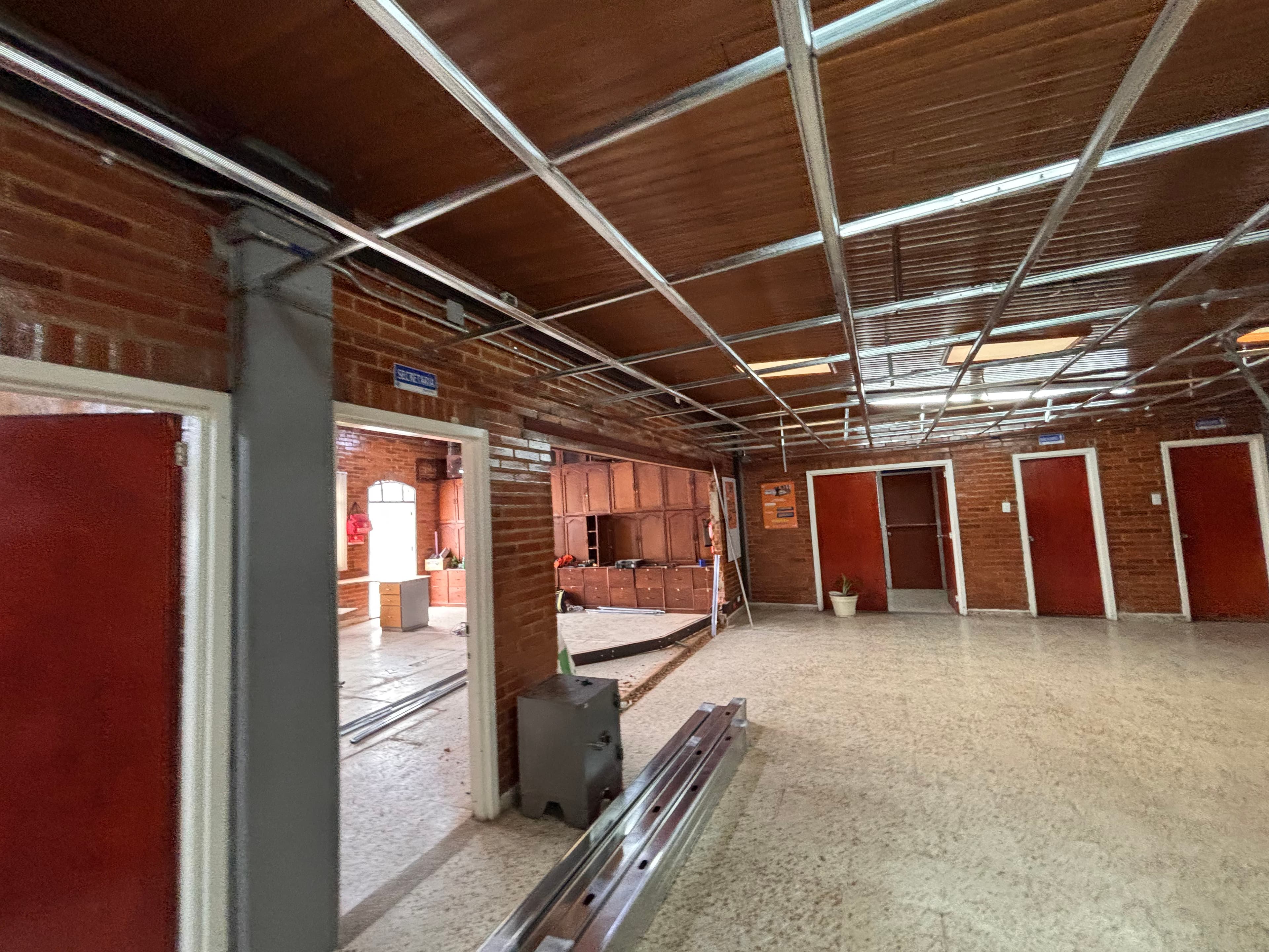 Remodelación y Adecuación de Áreas Administrativas y Atención al Usuario – CEDID Ciudad Bolívar — fotografía