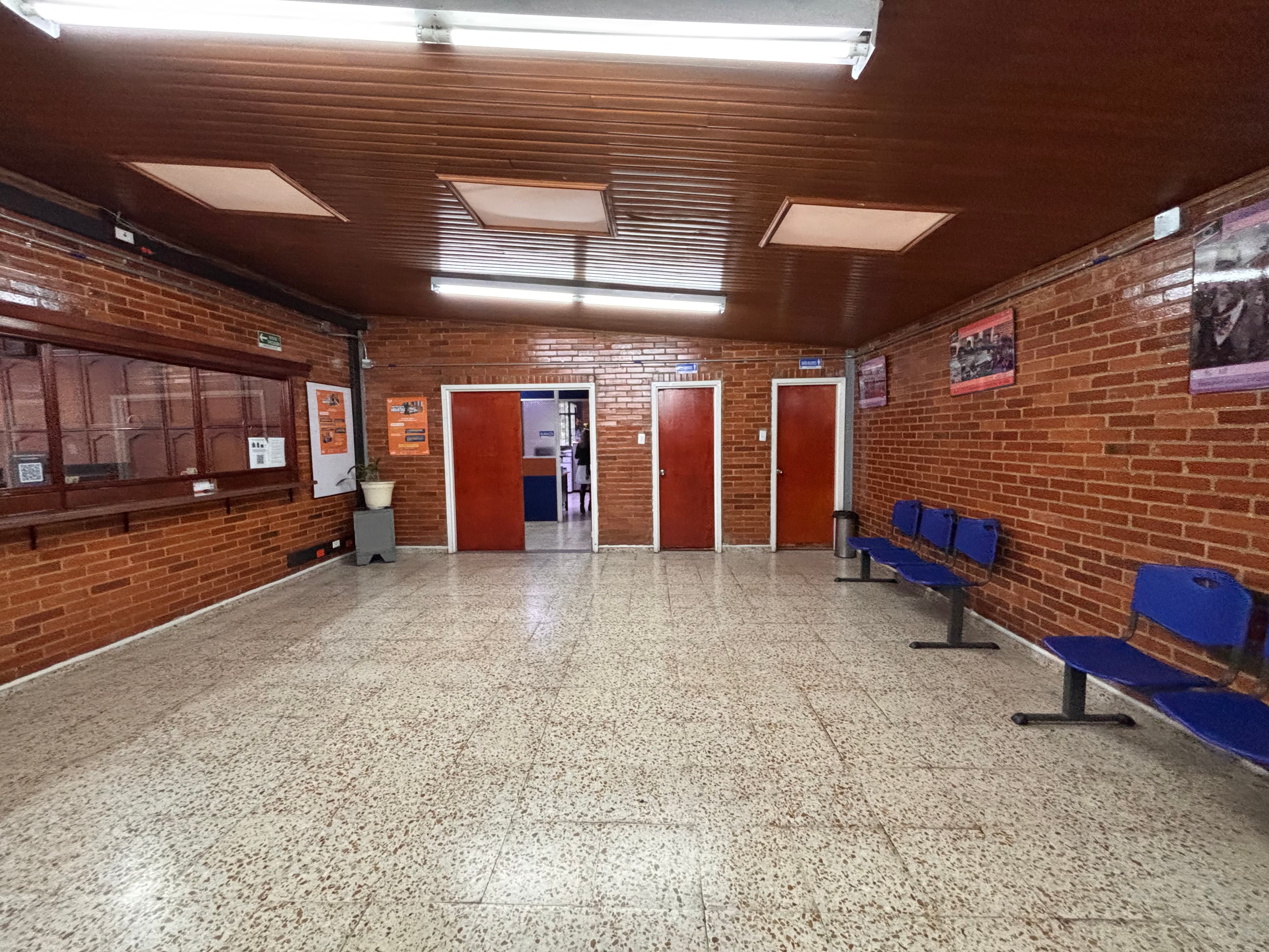 Remodelación y Adecuación de Áreas Administrativas y Atención al Usuario – CEDID Ciudad Bolívar — fotografía