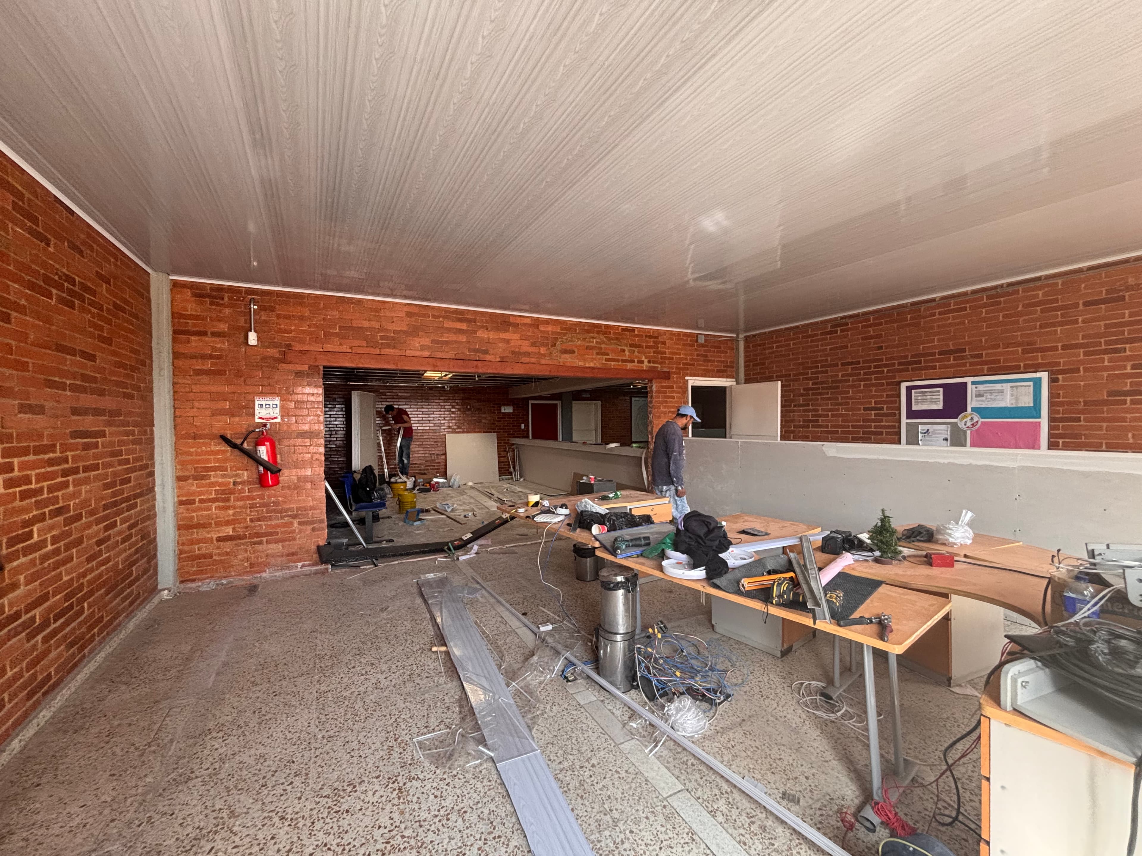 Remodelación y Adecuación de Áreas Administrativas y Atención al Usuario – CEDID Ciudad Bolívar — fotografía
