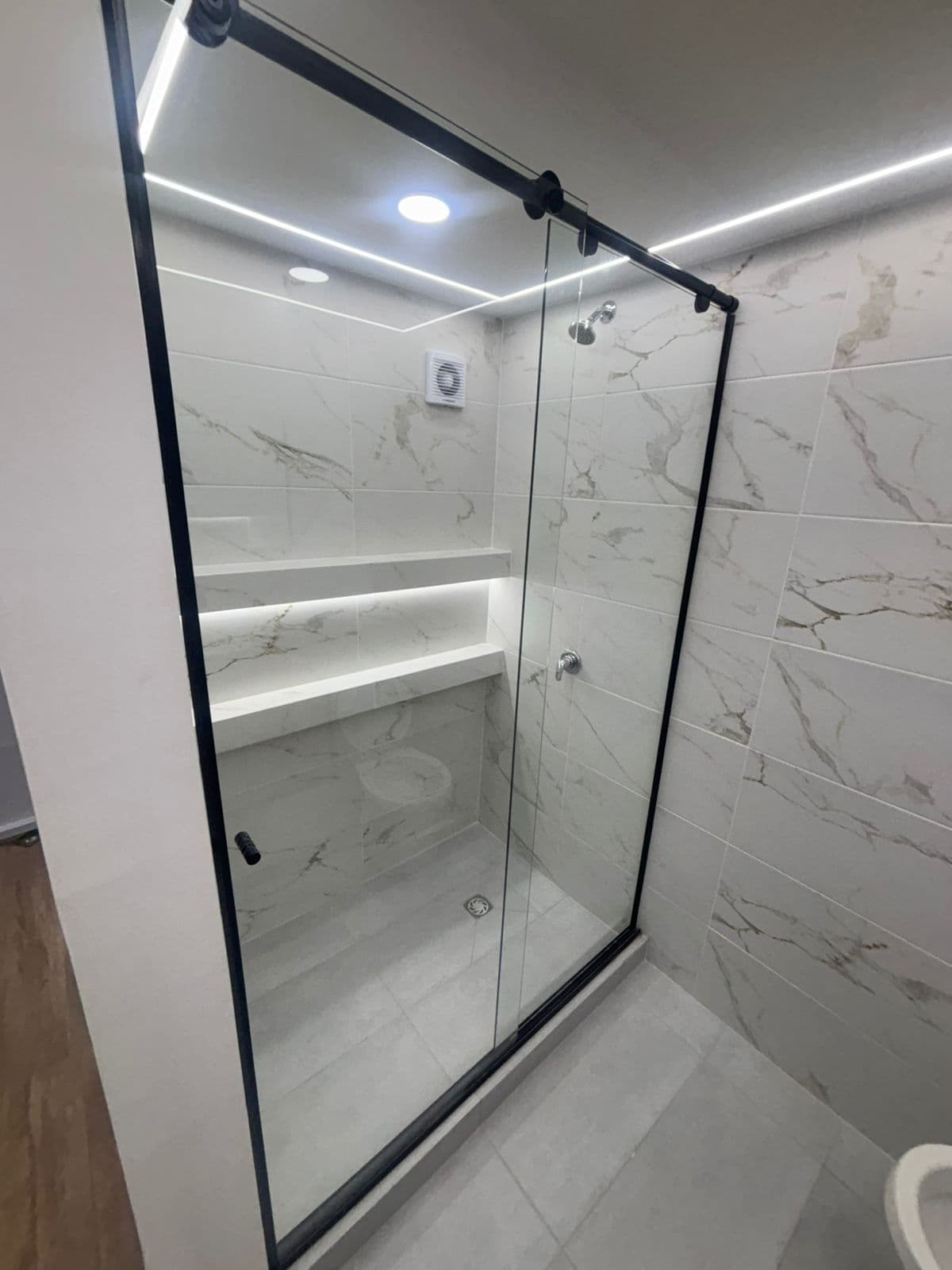 Apartamento DC 26 — Acabados y Remodelación Interior — fotografía